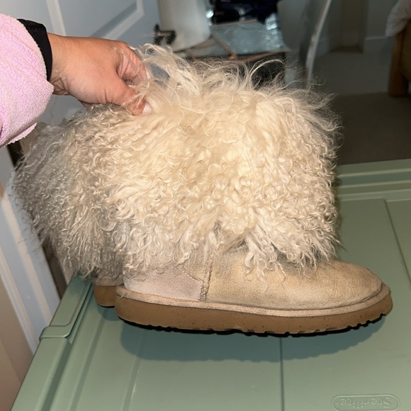 Ugg Australia Mongolian - RARE - Picture 3 of 4